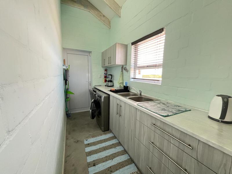 5 Bedroom Property for Sale in Dwarskersbos Western Cape